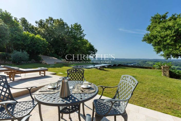 Image No.20-4 Bed House for sale