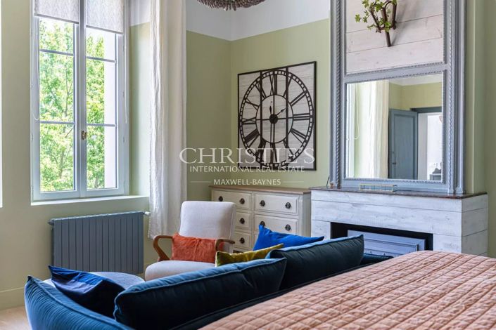 Image No.6-7 Bed House for sale