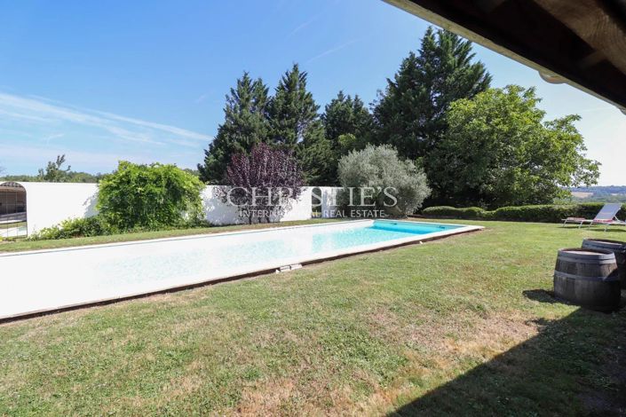 Image No.10-5 Bed House for sale