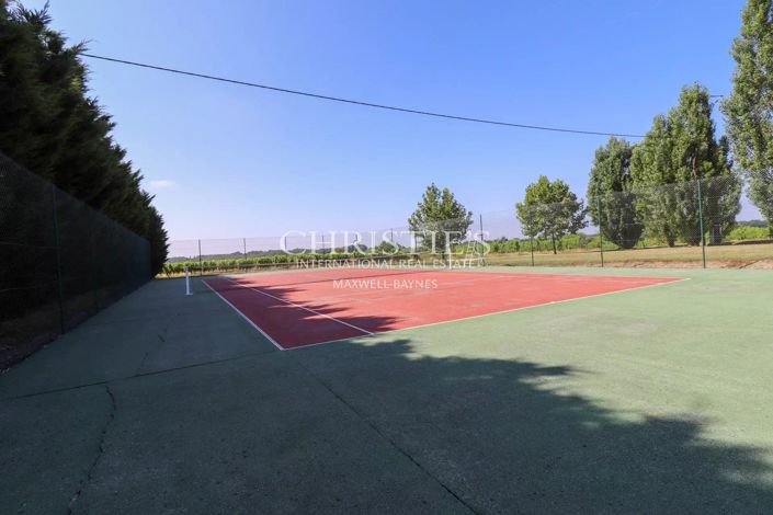 Image No.3-5 Bed House for sale