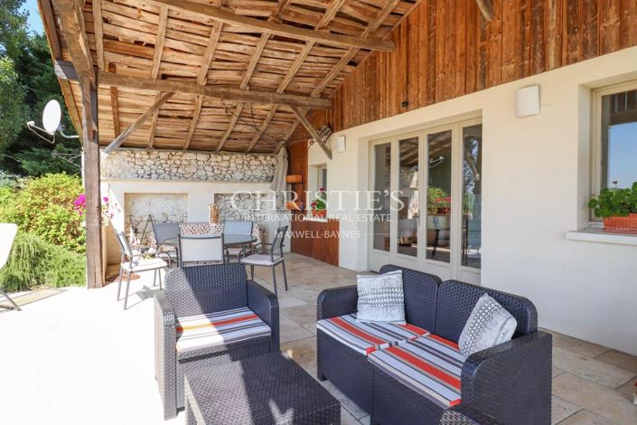 Image No.4-5 Bed House for sale