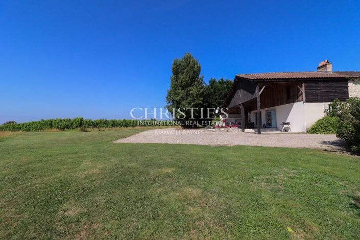 Image No.5-5 Bed House for sale