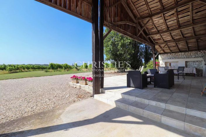 Image No.6-5 Bed House for sale