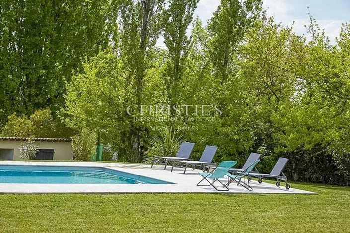 Image No.3-5 Bed House for sale