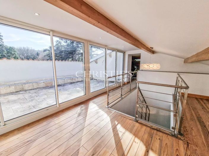 Image No.19-7 Bed House for sale