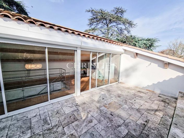 Image No.21-7 Bed House for sale