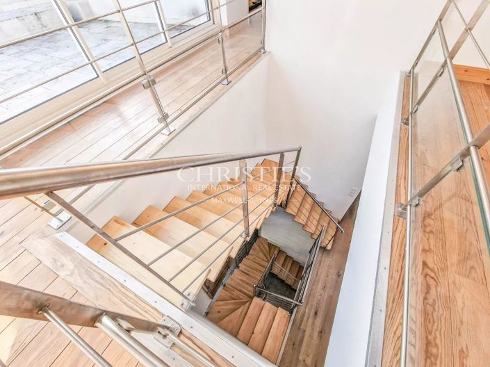 Image No.22-7 Bed House for sale