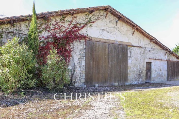 Image No.16-5 Bed House for sale