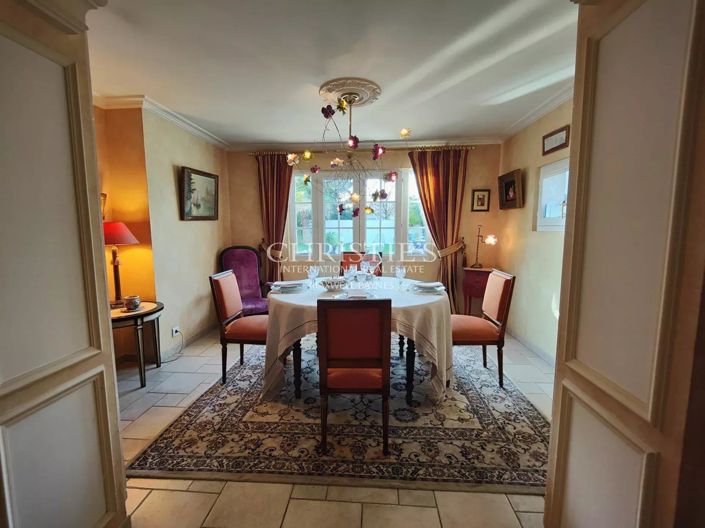 Image No.6-3 Bed House for sale