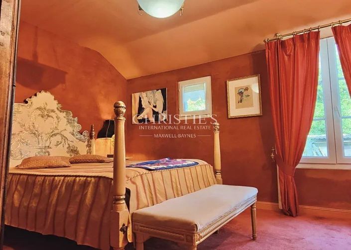 Image No.8-3 Bed House for sale