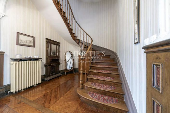 Image No.11-6 Bed House for sale