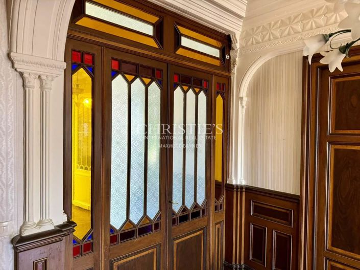 Image No.16-6 Bed House for sale