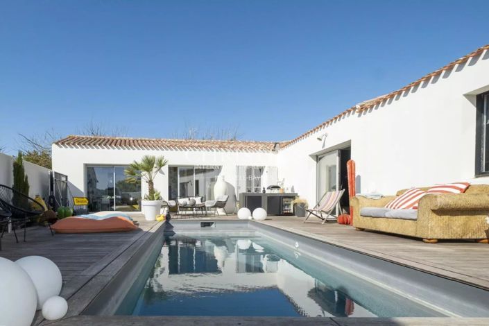 Image No.13-5 Bed House for sale