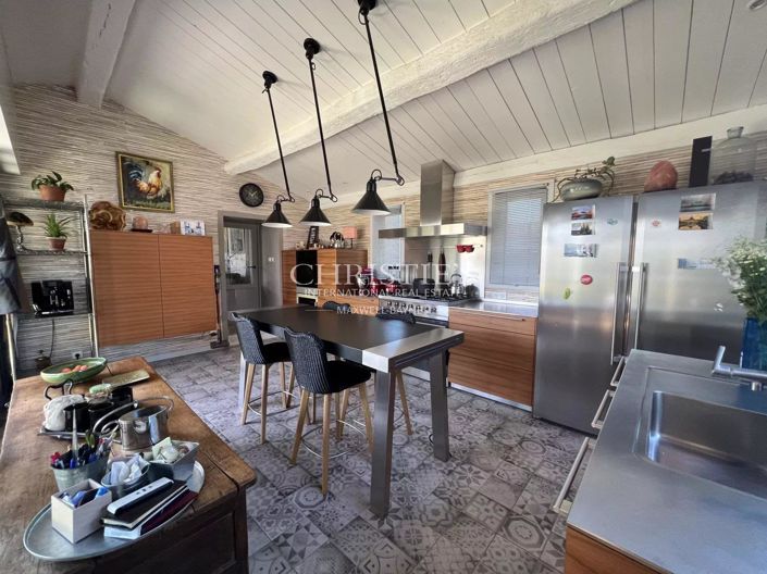 Image No.12-4 Bed House for sale