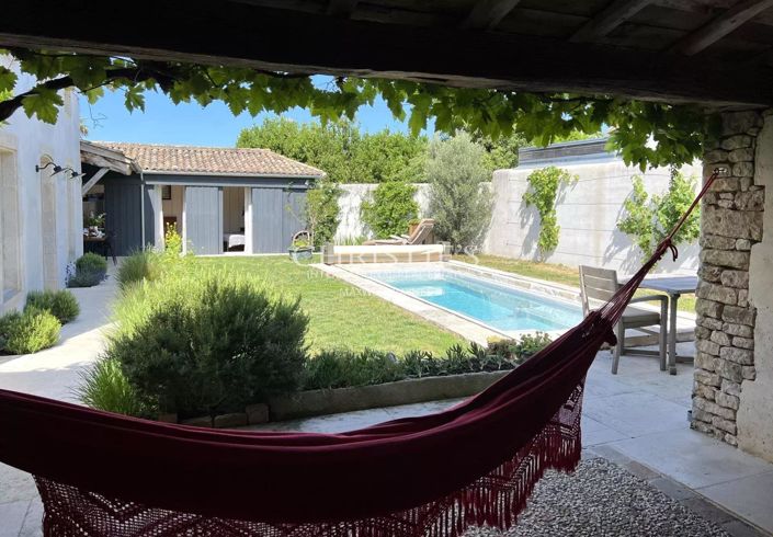 Image No.2-4 Bed House for sale