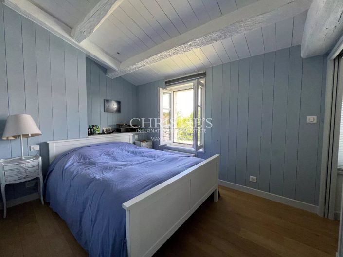 Image No.23-4 Bed House for sale