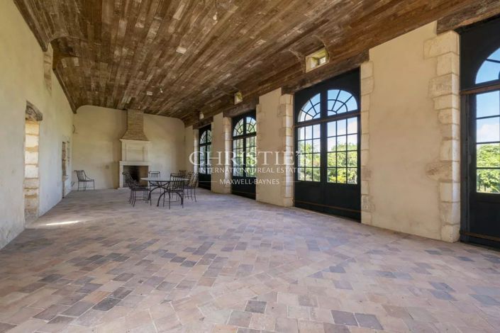 Image No.27-8 Bed House for sale