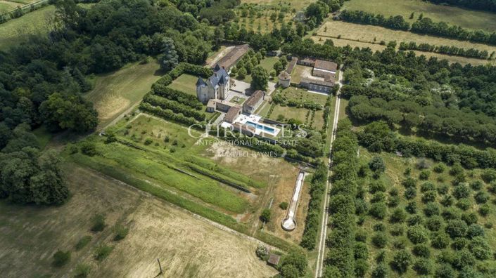 Image No.31-8 Bed House for sale