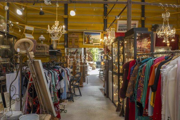 Image No.21-House for sale