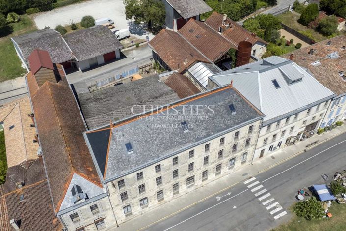 Image No.32-House for sale