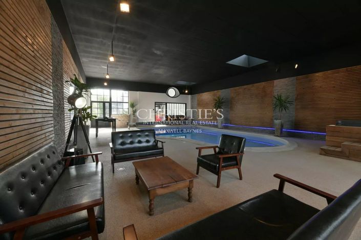 Image No.4-5 Bed House for sale