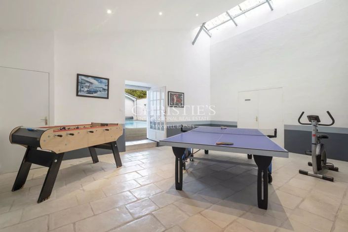 Image No.28-9 Bed House for sale