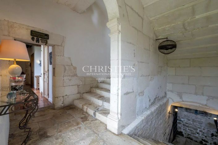 Image No.9-9 Bed House for sale