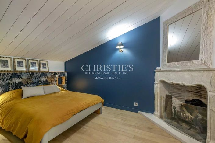 Image No.38-8 Bed House for sale