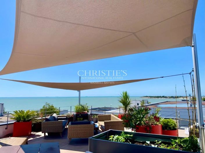 Image No.1-Maison de 4 chambres à vendre à La Rochelle