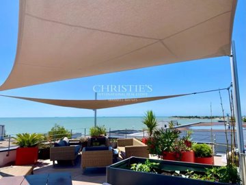 Maison de 4 chambres à vendre à La Rochelle