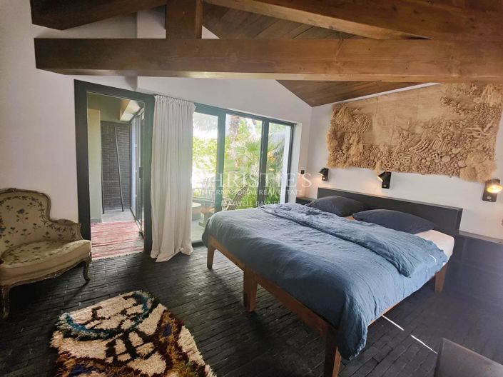 Image No.24-6 Bed House for sale