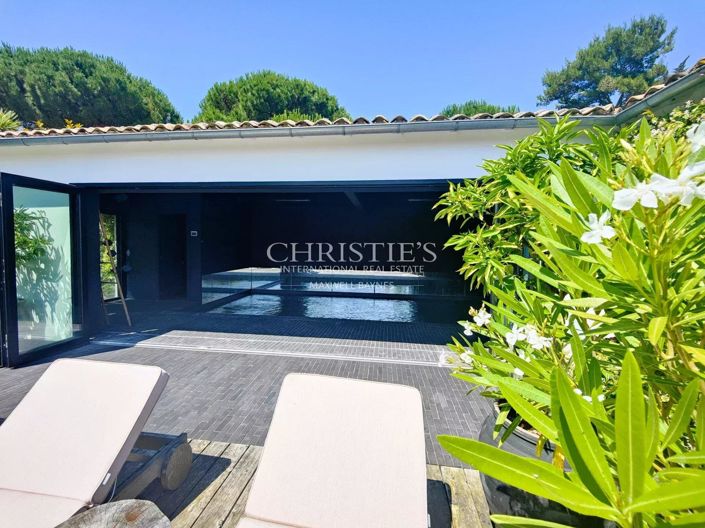 Image No.5-6 Bed House for sale