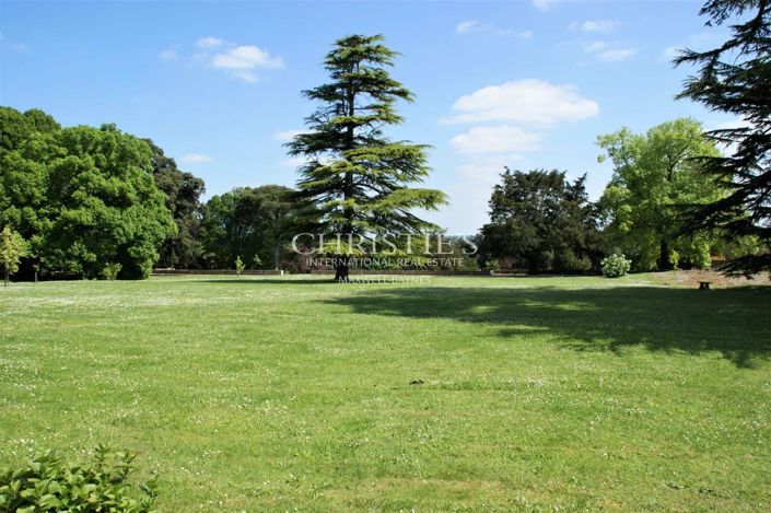 Image No.26-11 Bed House for sale