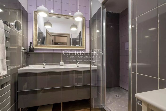 Image No.34-11 Bed House for sale