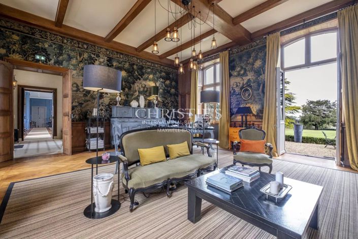 Image No.4-11 Bed House for sale