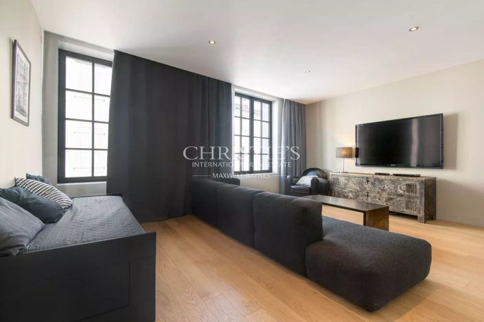 Image No.11-6 Bed House for sale