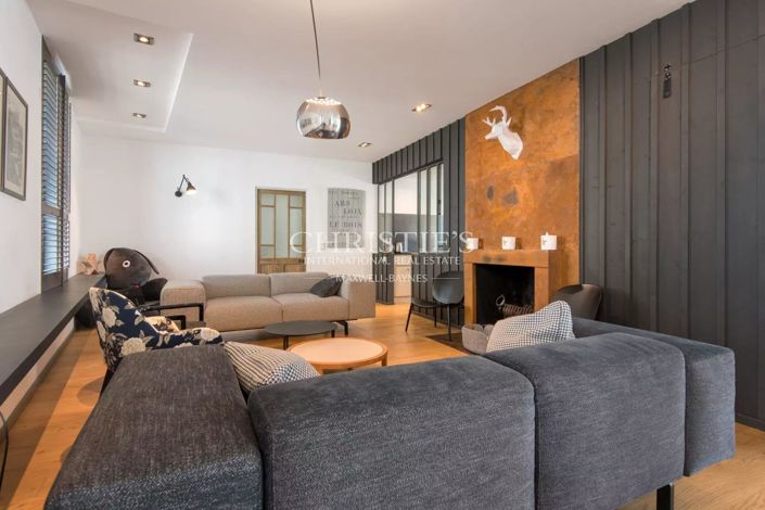 Image No.6-6 Bed House for sale