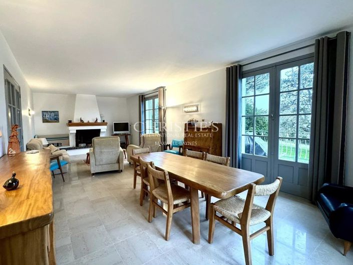 Image No.11-5 Bed House for sale