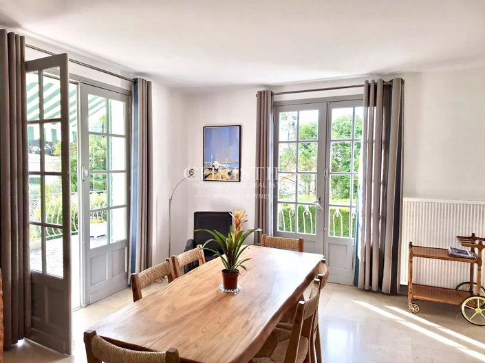 Image No.15-5 Bed House for sale