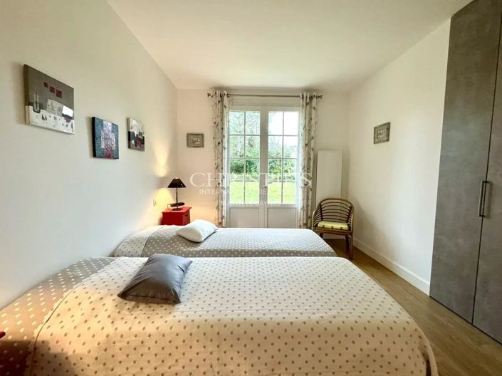 Image No.21-5 Bed House for sale