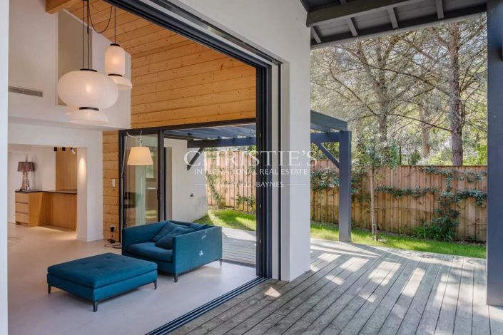 Image No.3-3 Bed House for sale