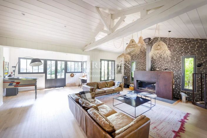 Image No.16-5 Bed House for sale