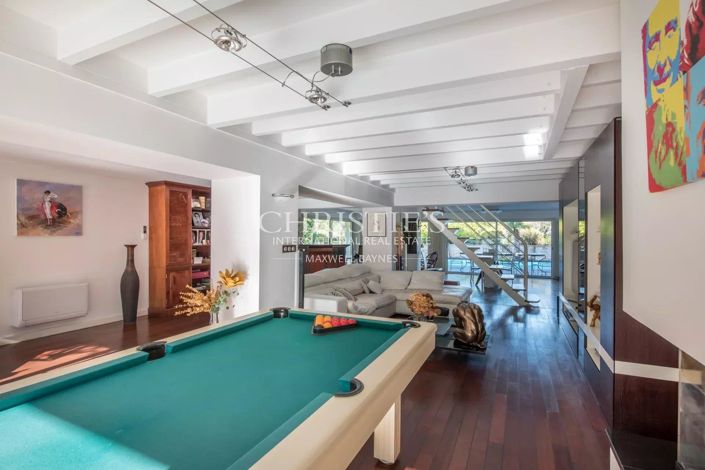 Image No.6-4 Bed House for sale