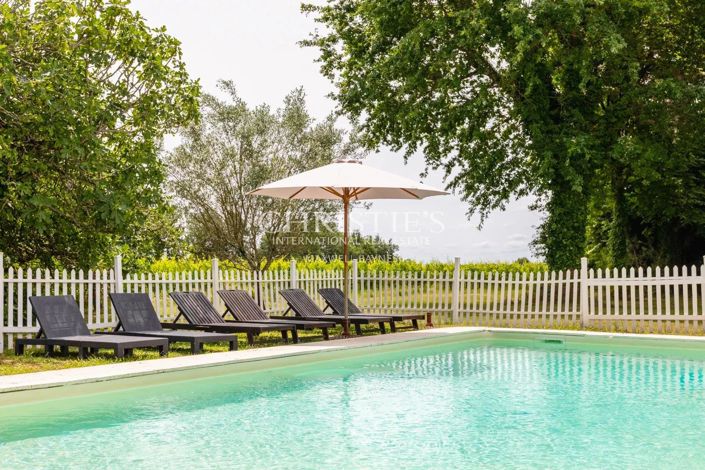 Image No.25-7 Bed House for sale