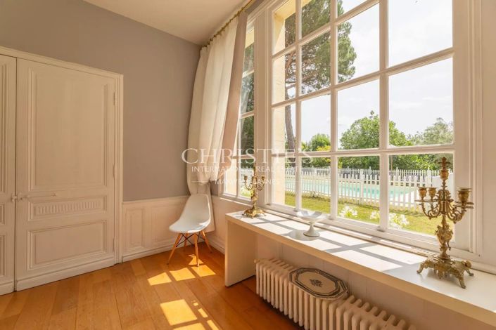 Image No.9-7 Bed House for sale