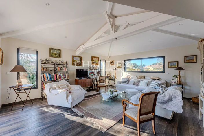 Image No.5-4 Bed House for sale