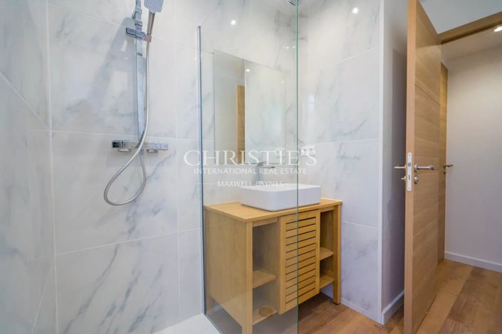 Image No.9-1 Bed Apartment for sale