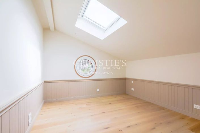 Image No.14-3 Bed Apartment for sale