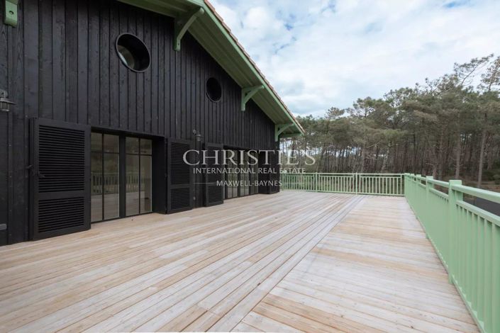 Image No.17-3 Bed Apartment for sale