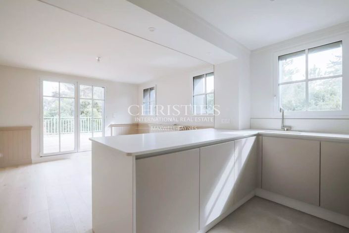 Image No.2-3 Bed Apartment for sale